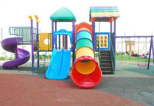 Regal Playground Equipment with Swings