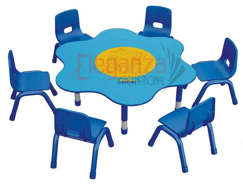Flower Shape Group Table and Chairs