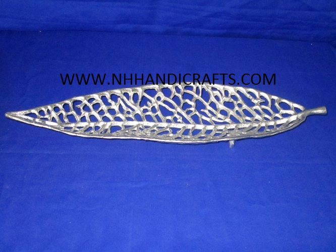 Metal Decorative Aluminum Leaf Shaped Table Top Tray