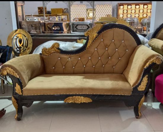 Vintage Sofa Repair in Faridabad