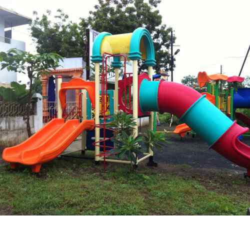 Replay Playground Multi Slide Station