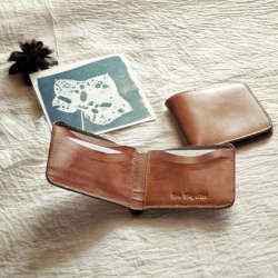 Leather Classic Tan Bifold Wallet for Men