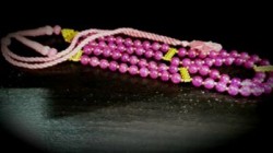 Glass Bead Necklace ( Pink )